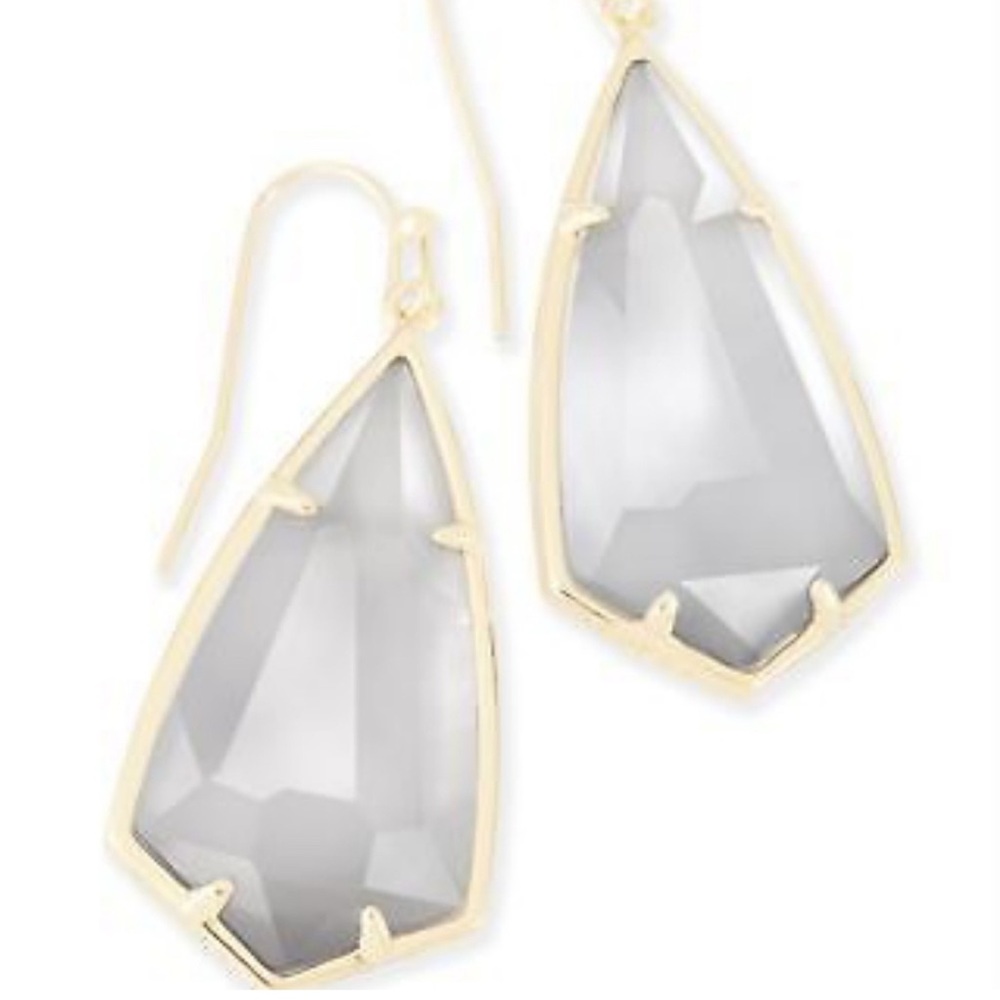 Kendra Scott Carla  in gold and slate cats eye dripp earrings